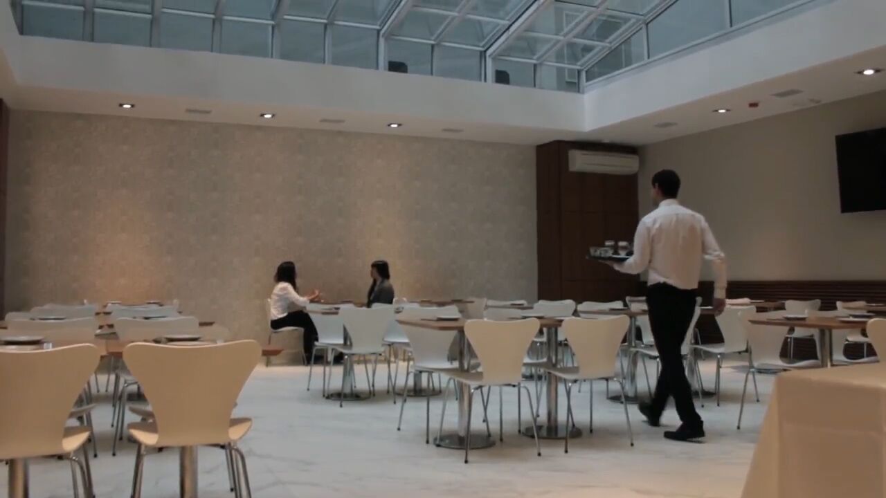 HOTEL UOM CENTRAL salon comedor